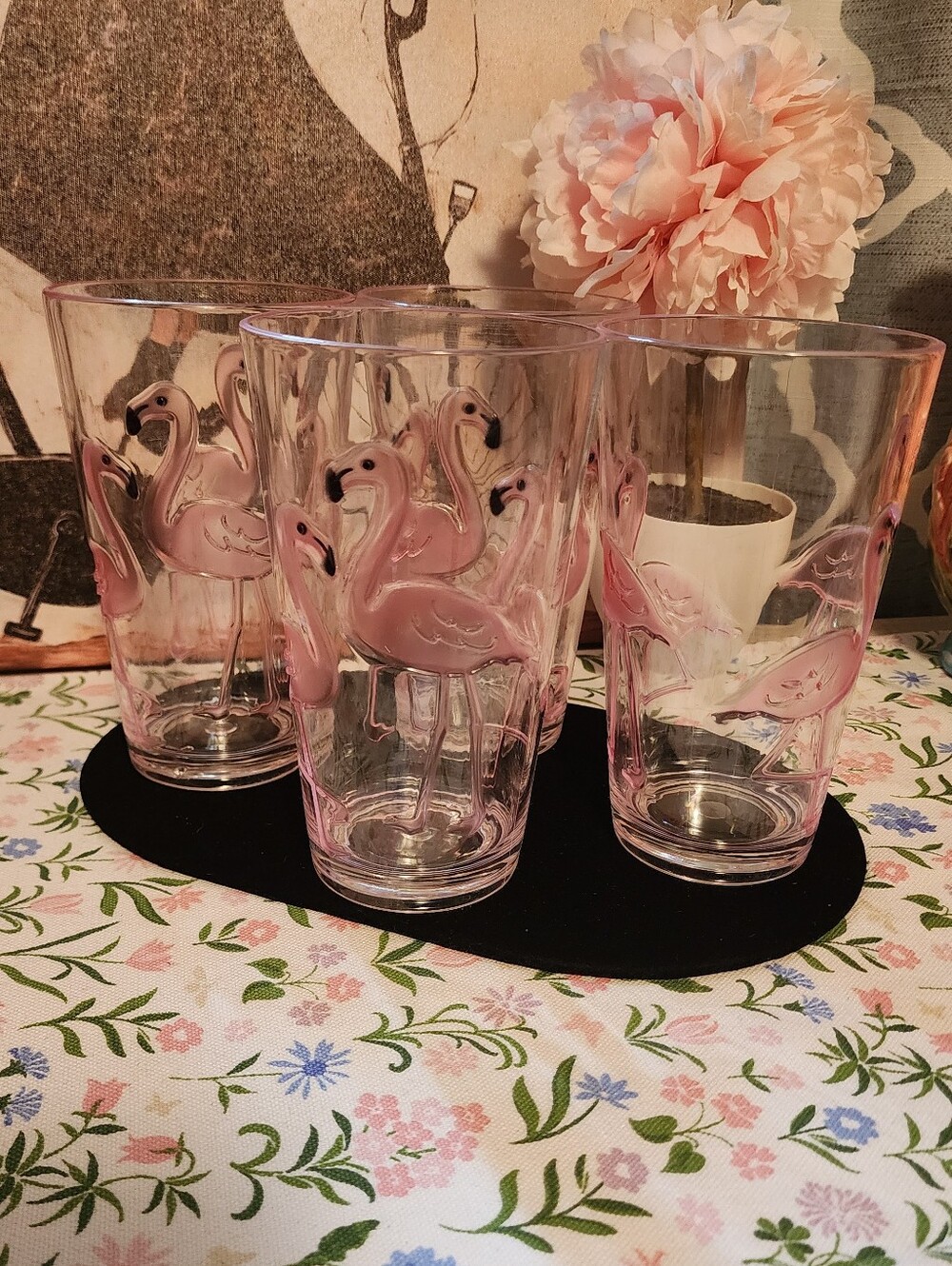 New Four Tommy Bahama Acrylic Glasses.